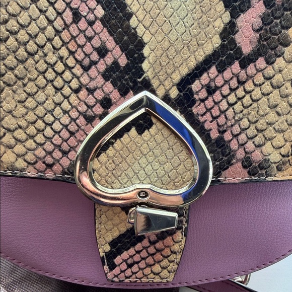 ⭐️Rare⭐️ Kate Spade Stylish Snake Print Crossbody Bag - Purple and Tan - Picture 5 of 16